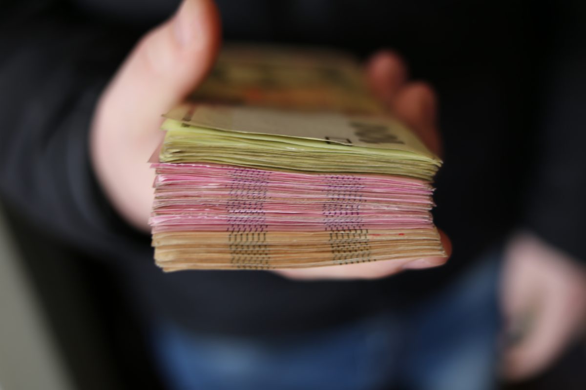 Wholesale payments - a guide to the benefits and drawbacks 4 Wholesale ecommerce solution